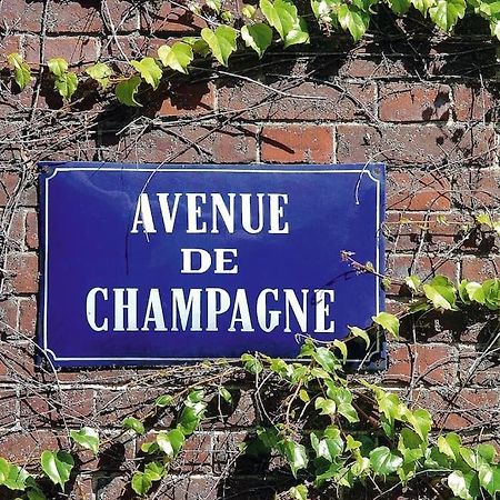 Champagne Stars Apartment Épernay Exterior foto